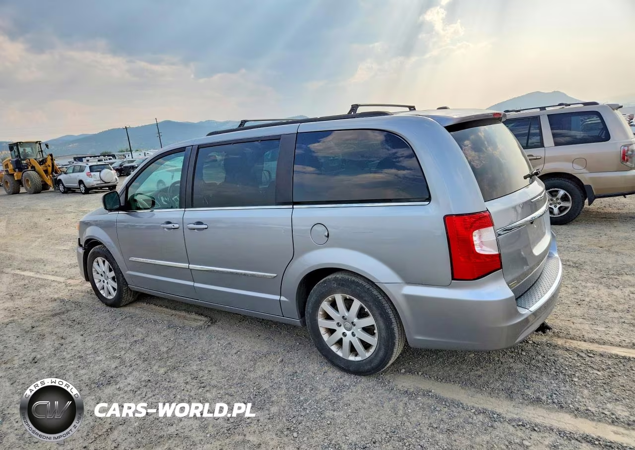 2015 Chrysler Town & Country Touring VIN:2C4RC1BG1FR636634 - 2