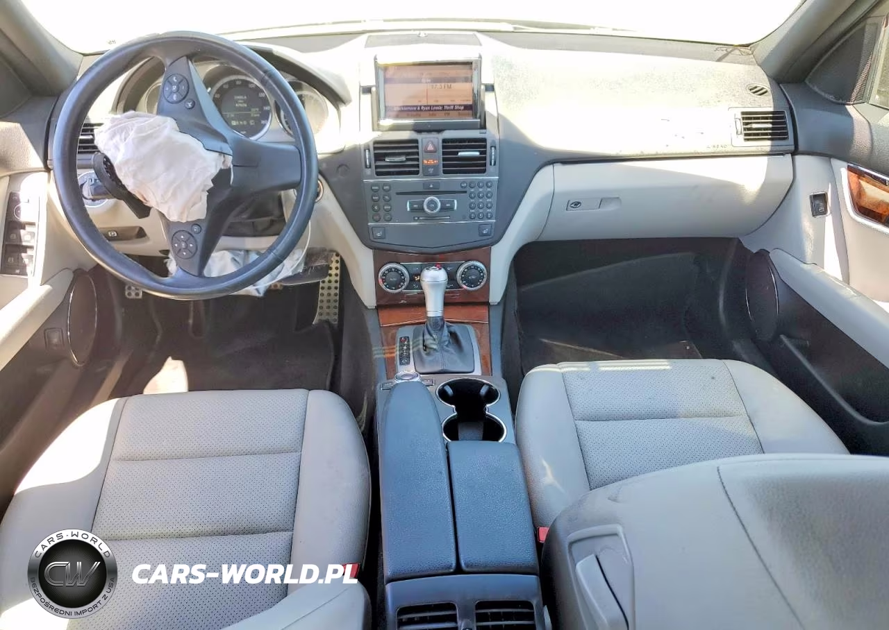 2010 Mercedes-Benz C 300 4Matic VIN:WDDGF8BB7AF518847 - 8