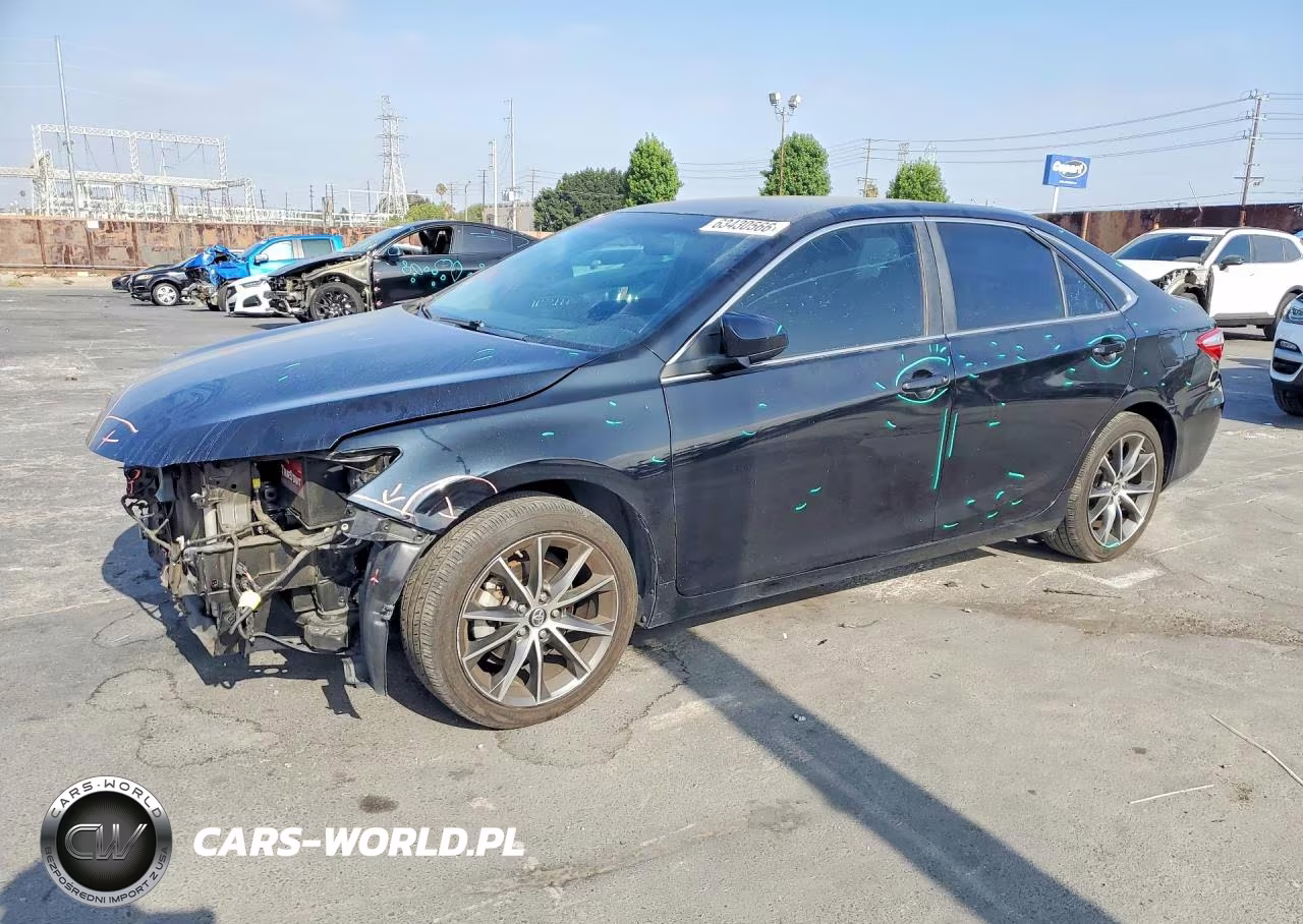 2017 Toyota Camry Xse – zdjęcie 1 z 13