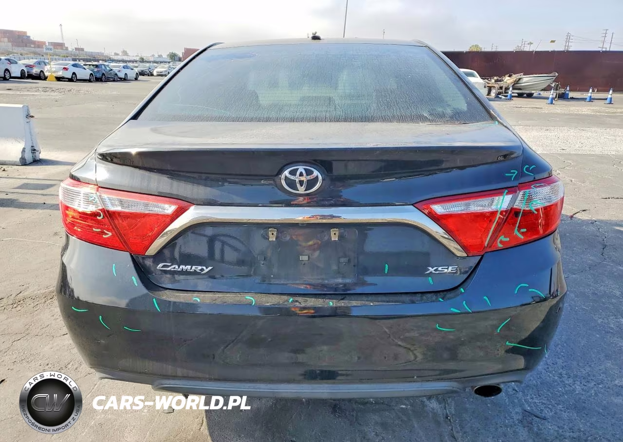 2017 Toyota Camry Xse VIN:4T1BF1FK9HU695553 - 6