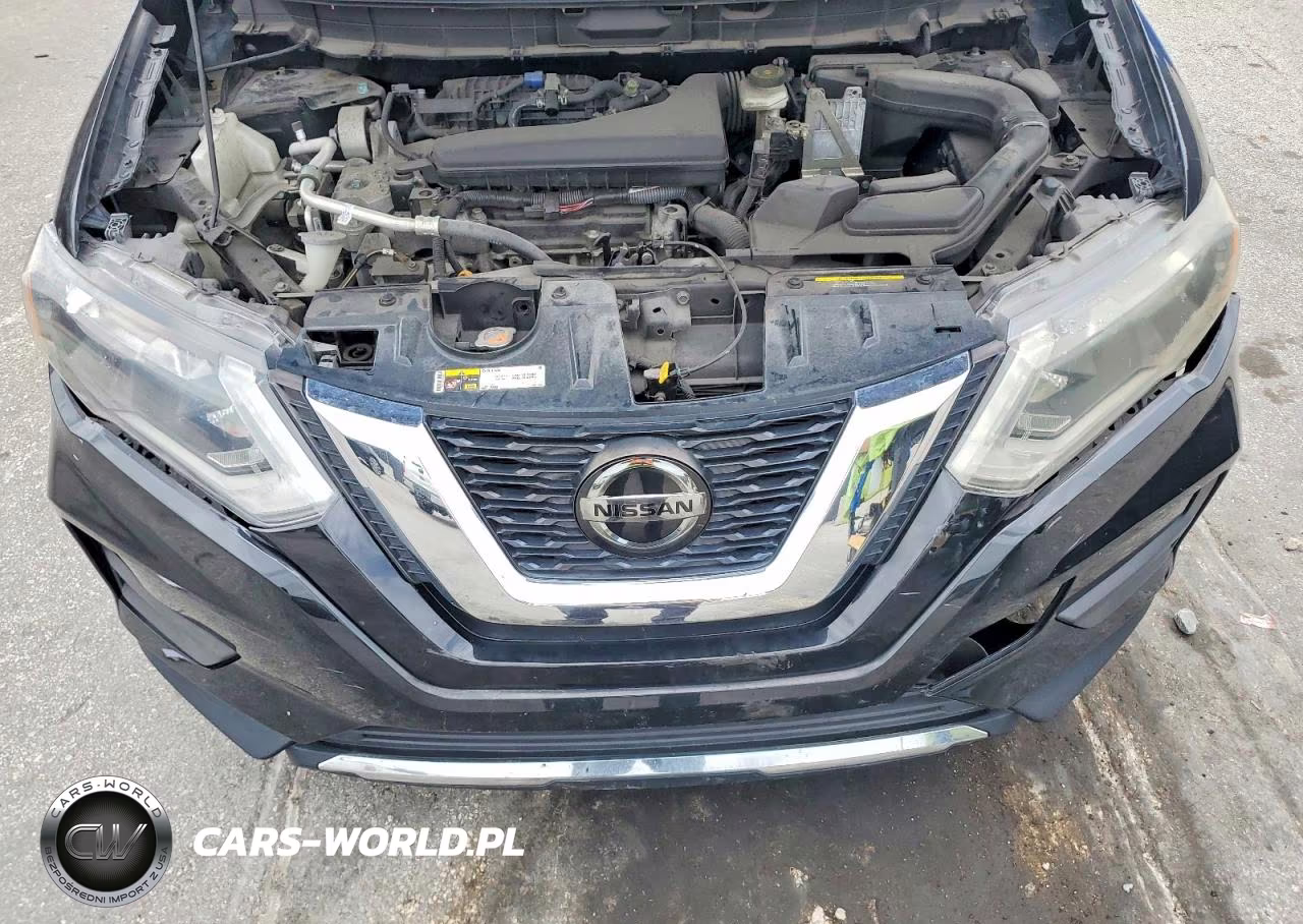 2018 Nissan Rogue S VIN:KNMAT2MV6JP573846 - 12