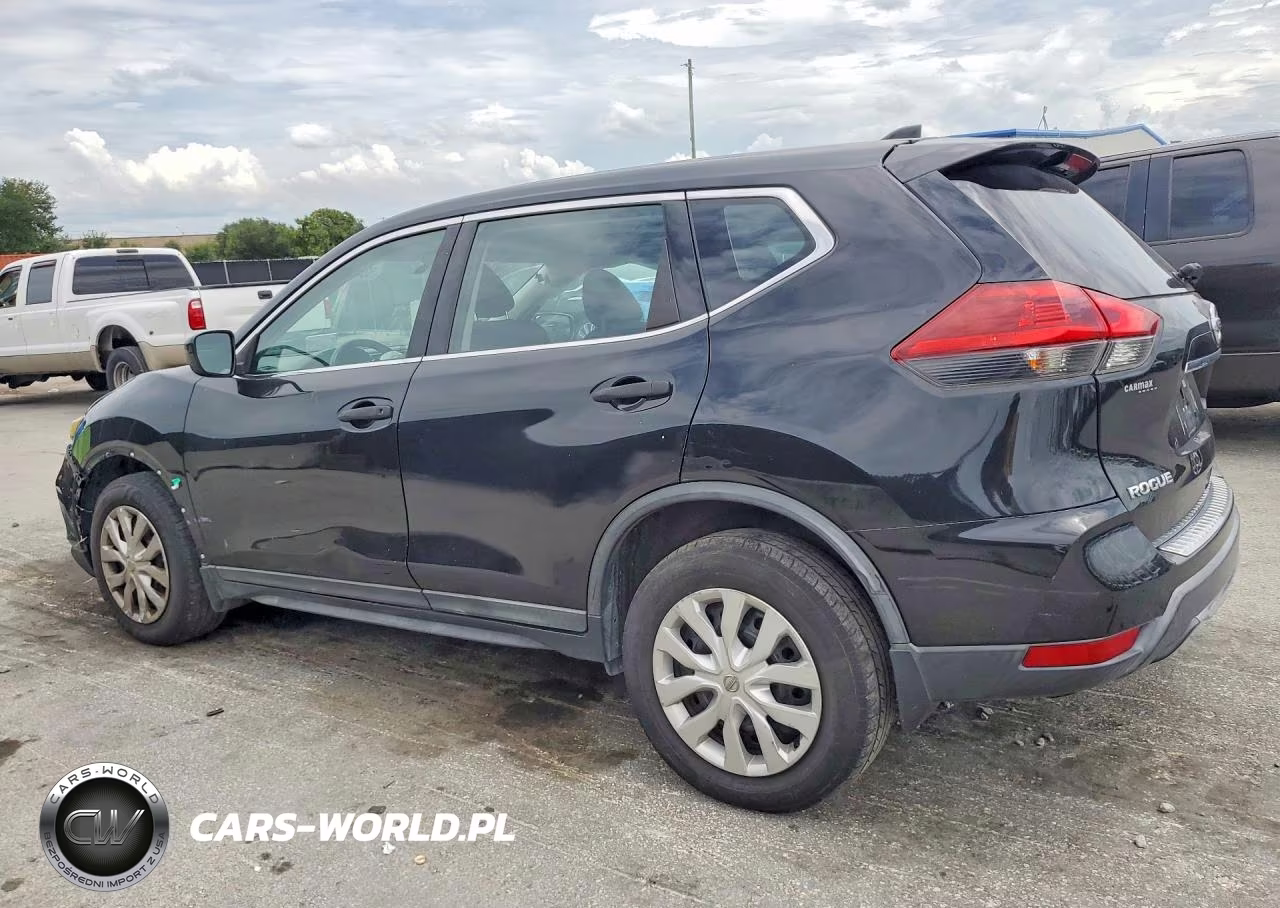 2018 Nissan Rogue S VIN:KNMAT2MV6JP573846 - 2