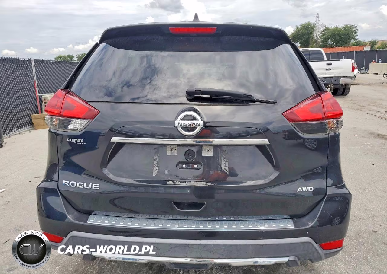2018 Nissan Rogue S VIN:KNMAT2MV6JP573846 - 6