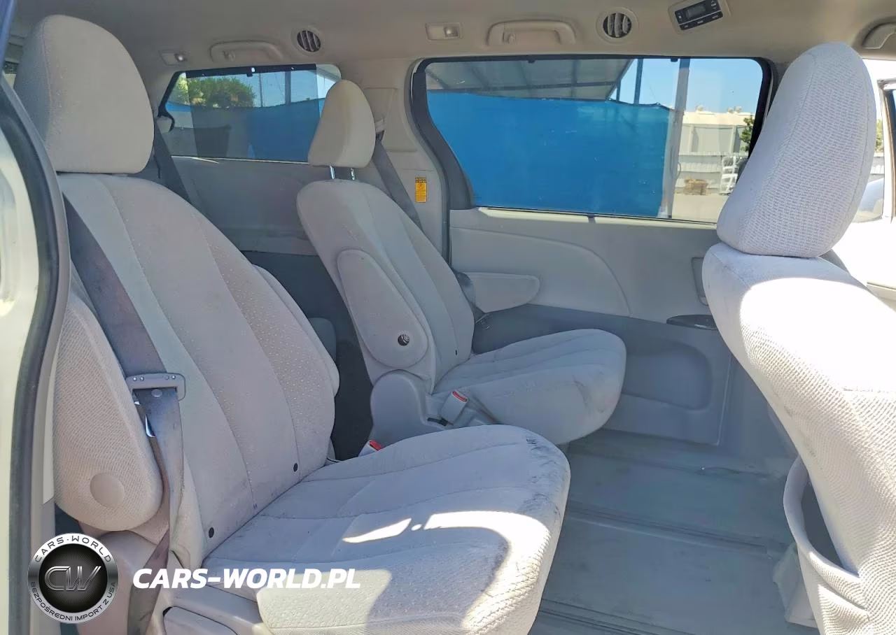 2014 Toyota Sienna Le VIN:5TDJK3DC3ES084825 - 11