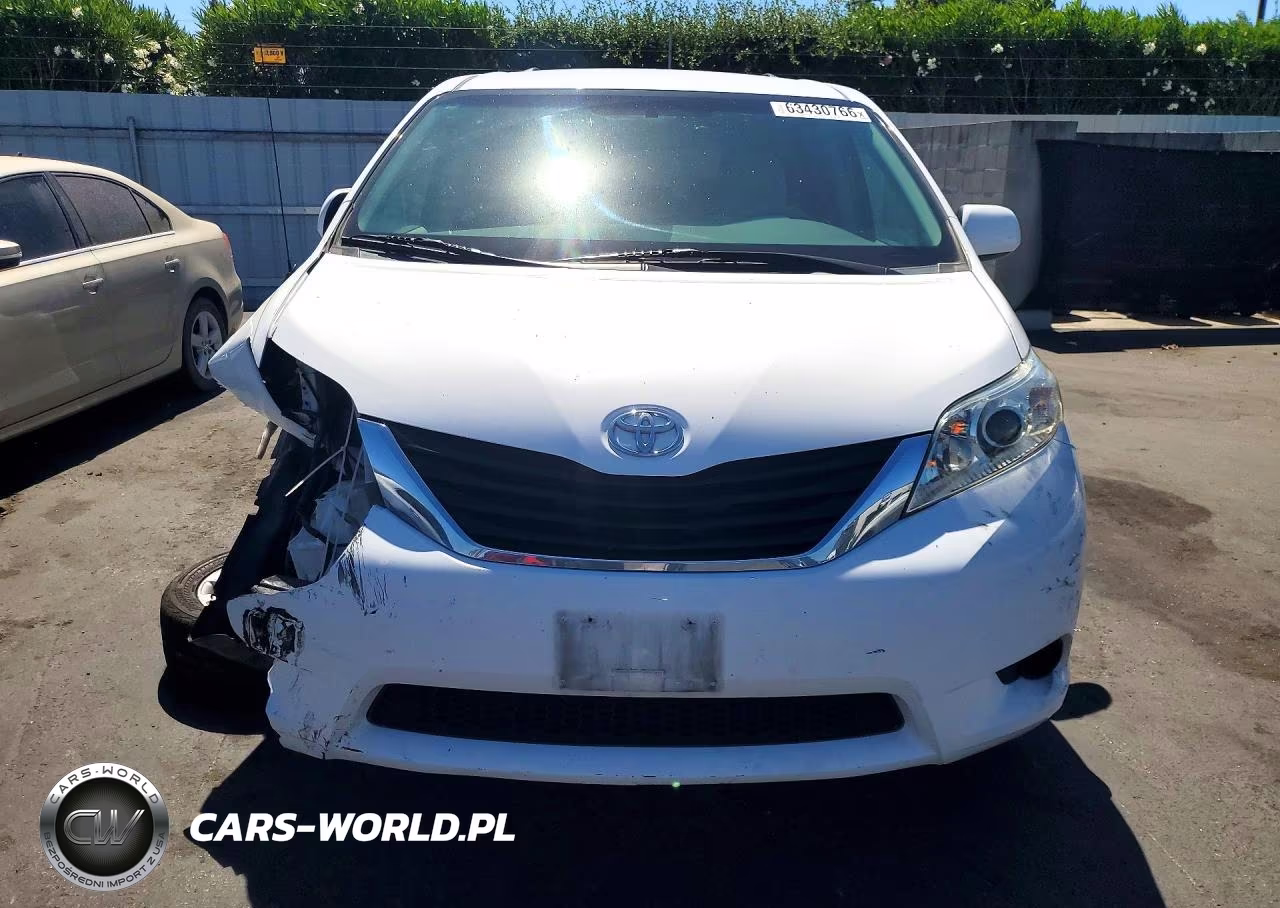 2014 Toyota Sienna Le VIN:5TDJK3DC3ES084825 - 5
