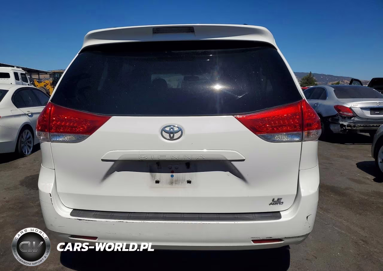 2014 Toyota Sienna Le VIN:5TDJK3DC3ES084825 - 6