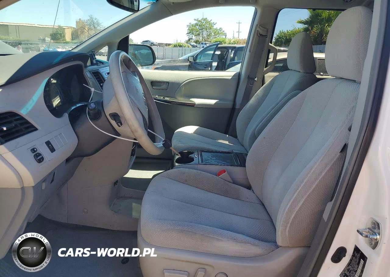 2014 Toyota Sienna Le VIN:5TDJK3DC3ES084825 - 7