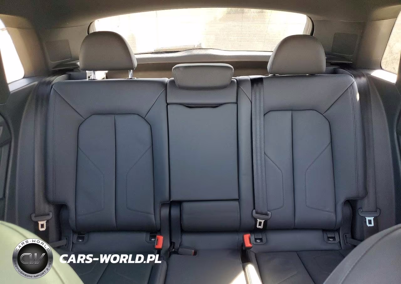 2022 Audi Q3 Premium Plus S Line 45 VIN:WA1EECF35N1025384 - 10