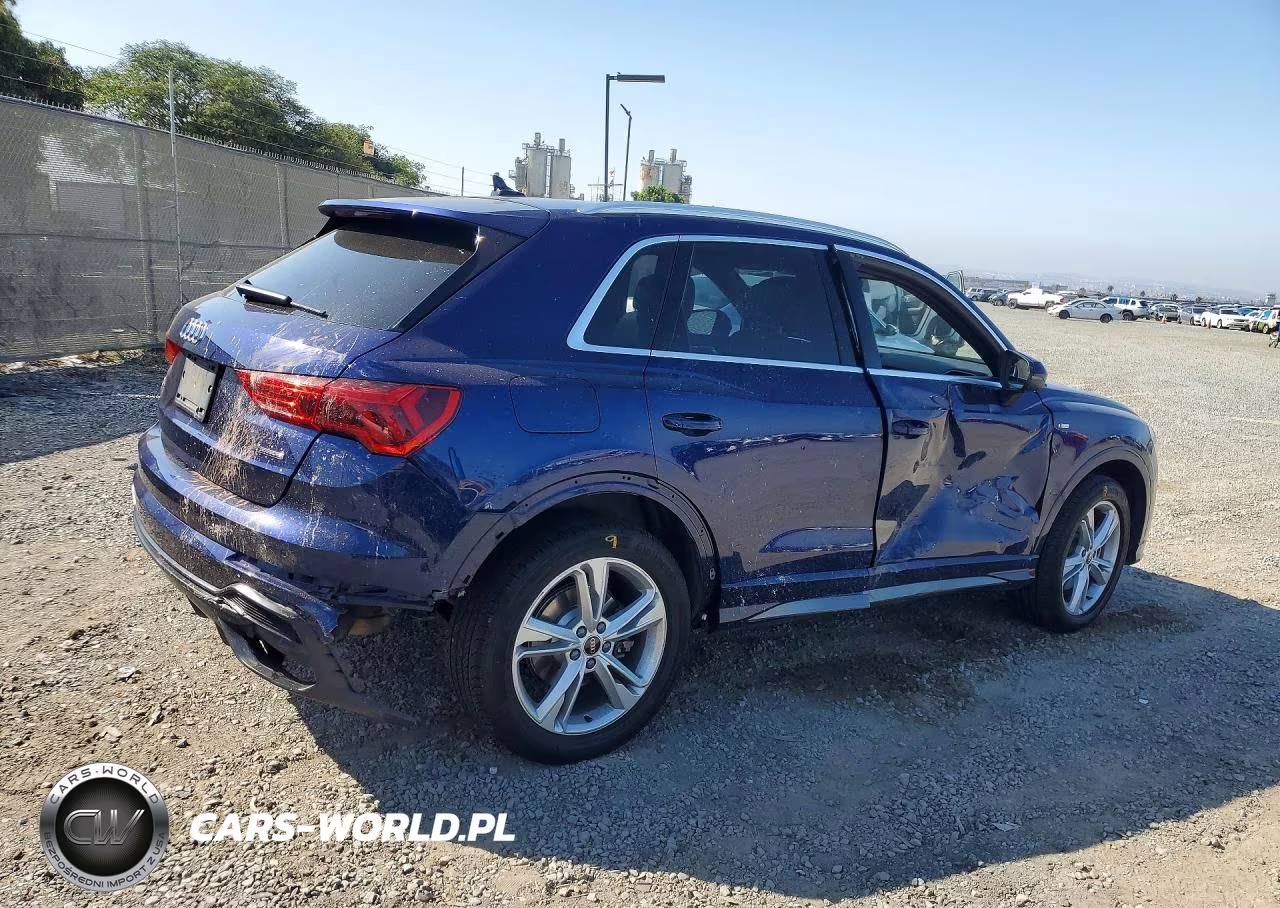 2022 Audi Q3 Premium Plus S Line 45 VIN:WA1EECF35N1025384 - 3