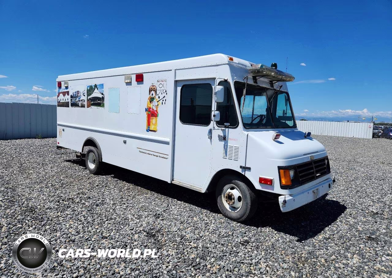 1993 Chevrolet P30 VIN:1GCJP32J5P3304568 - 4