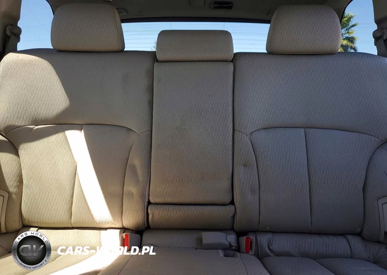 2010 Subaru Outback 2.5I Premium VIN:4S4BRBGC5A3383486 - 10