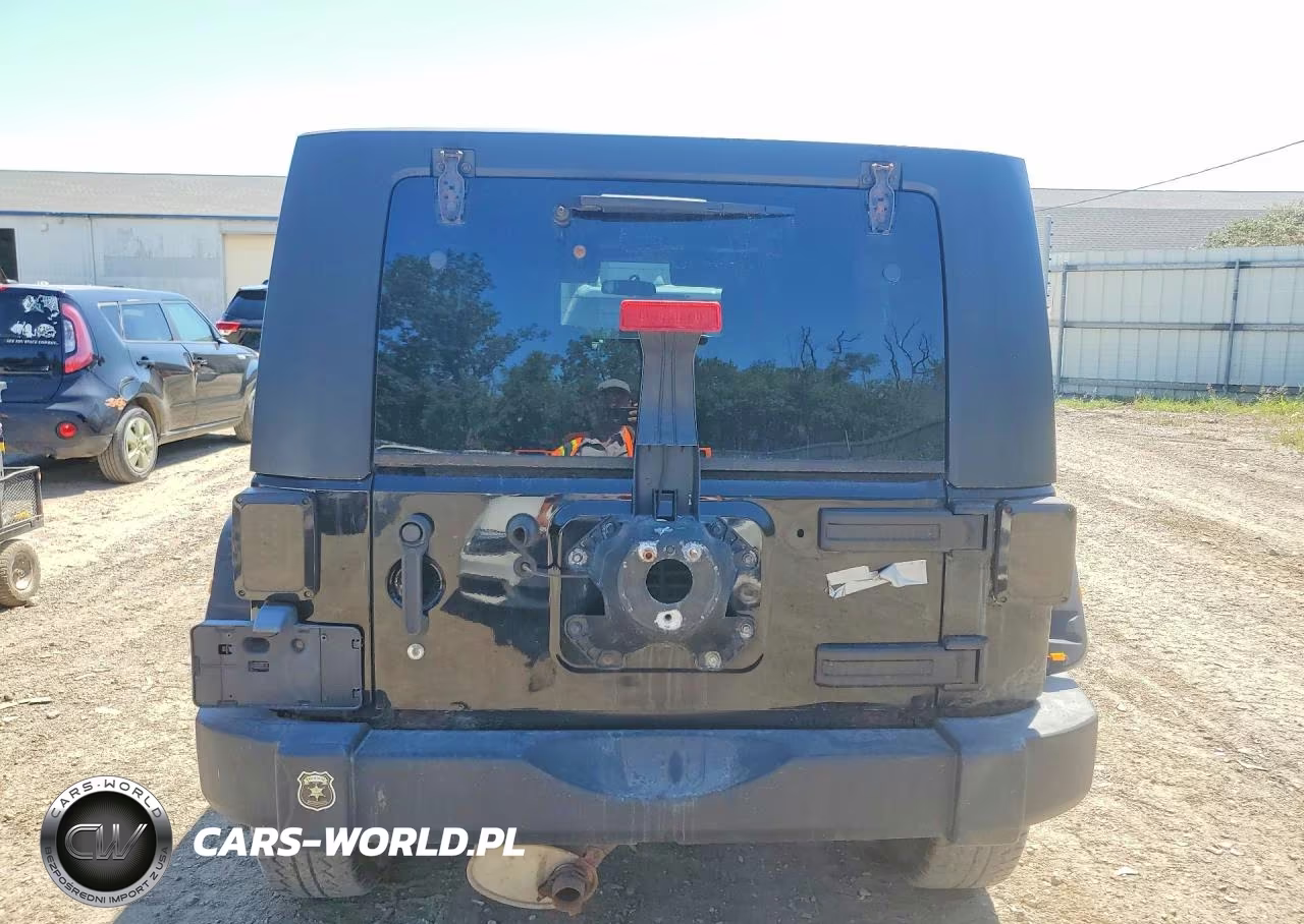 2009 Jeep Wrangler Unlimited X VIN:1J4GA391X9L705922 - 6