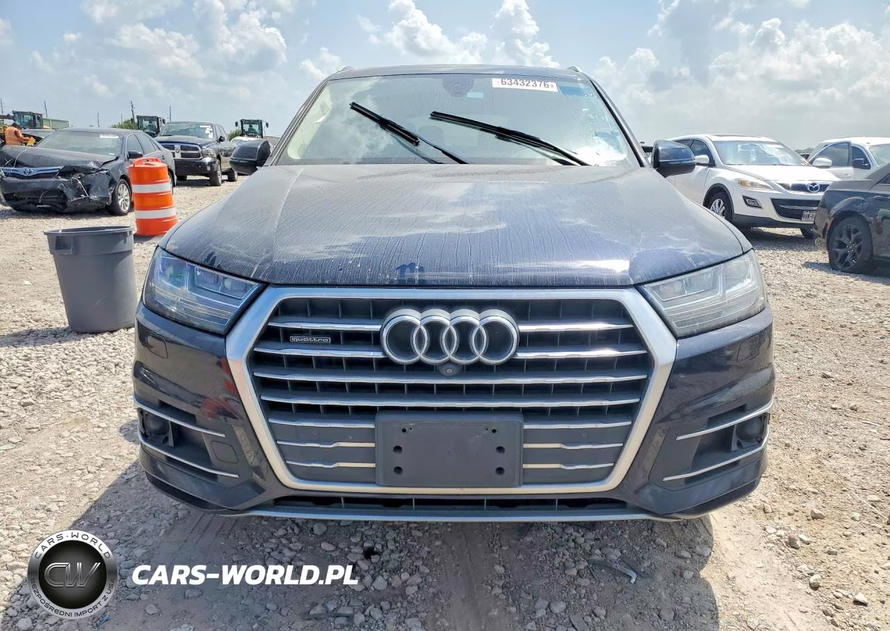 2018 Audi Q7 Premium Plus VIN:WA1LHAF73JD006816 - 5