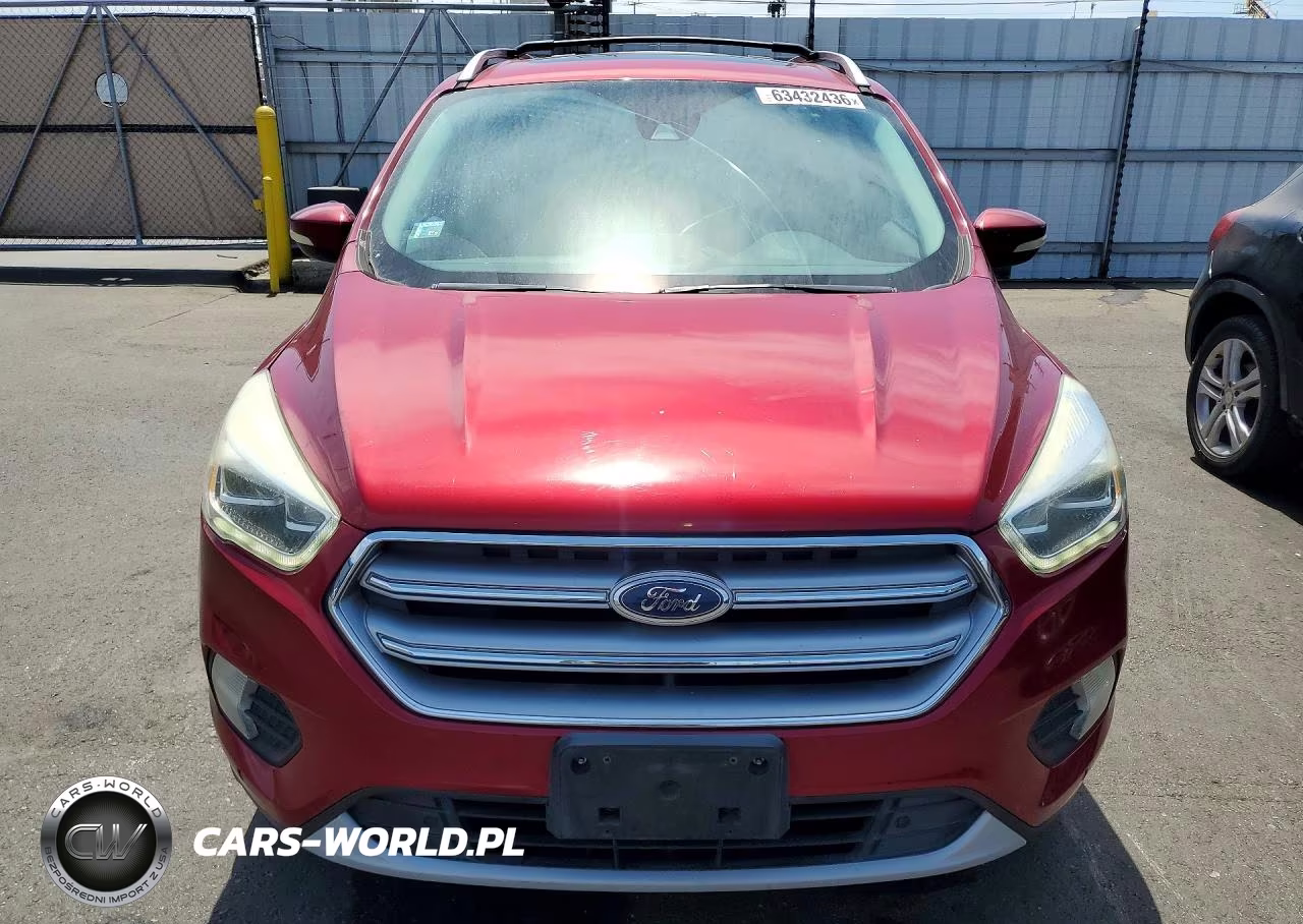 2017 Ford Escape Titanium VIN:1FMCU0J96HUB89865 - 5