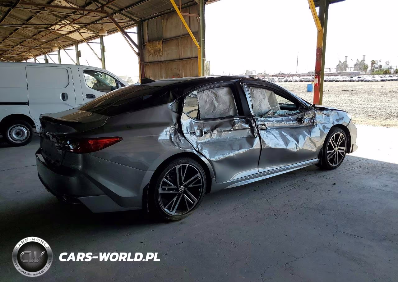 2026 Toyota Camry Xse VIN:4T1DAACK1TU308420 - 3