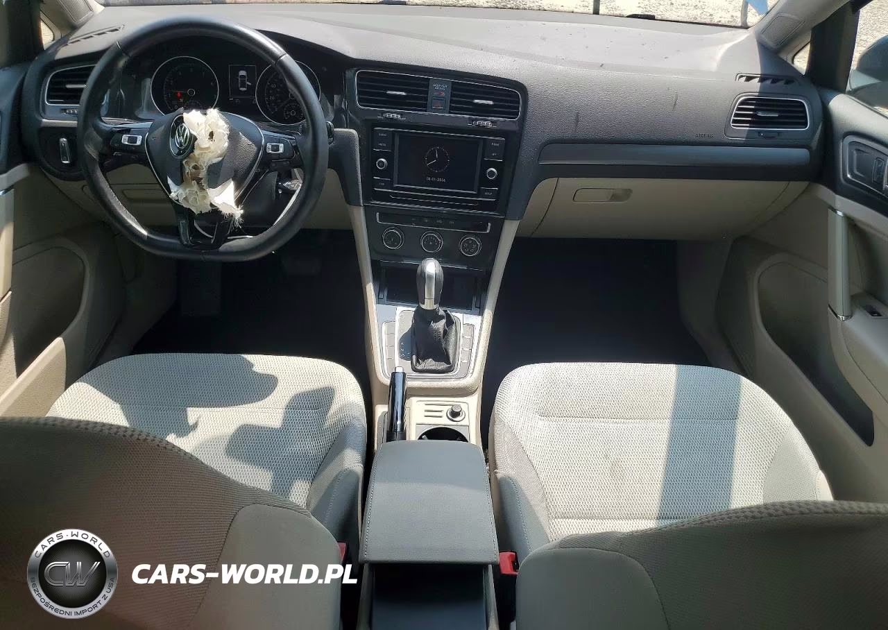 2018 Volkswagen Golf S VIN:3VWG17AU6JM254863 - 8