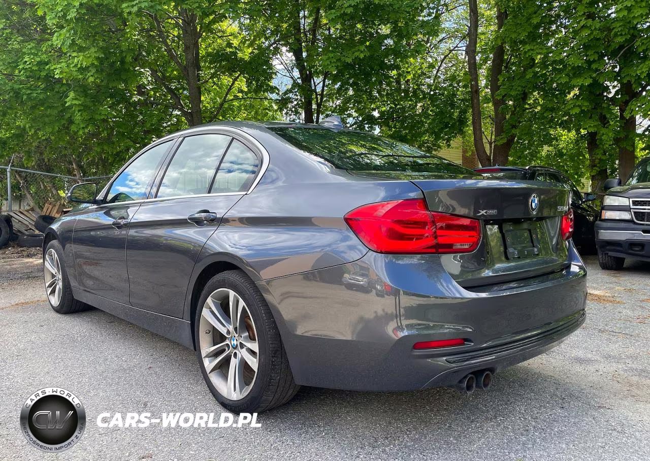 2018 BMW 330 Xi VIN:WBA8D9G58JNU71313 - 3