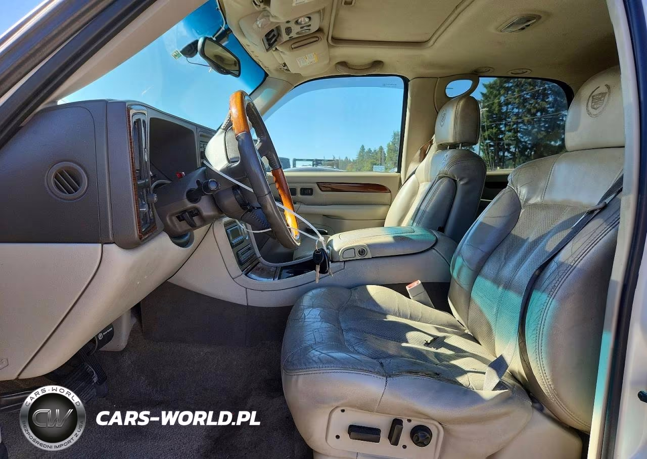 2002 Cadillac Escalade Luxury VIN:1GYEK63NX2R156484 - 7
