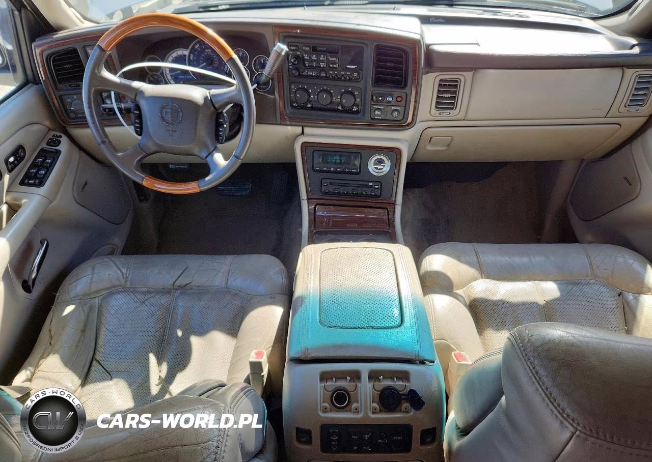 2002 Cadillac Escalade Luxury VIN:1GYEK63NX2R156484 - 8