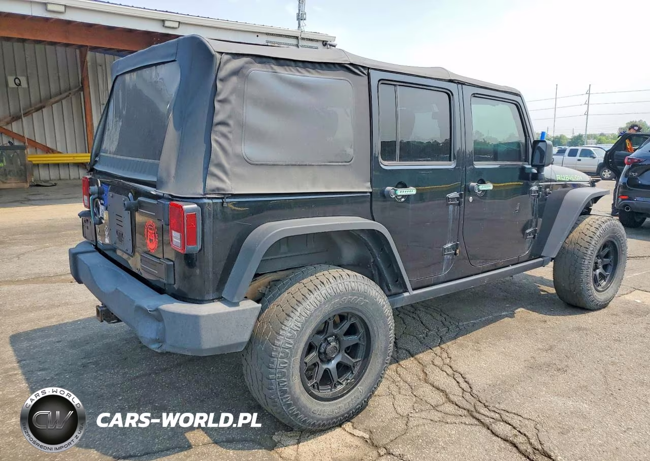 2011 Jeep Wrangler Unlimited Rubicon VIN:1J4HA6H10BL502437 - 3