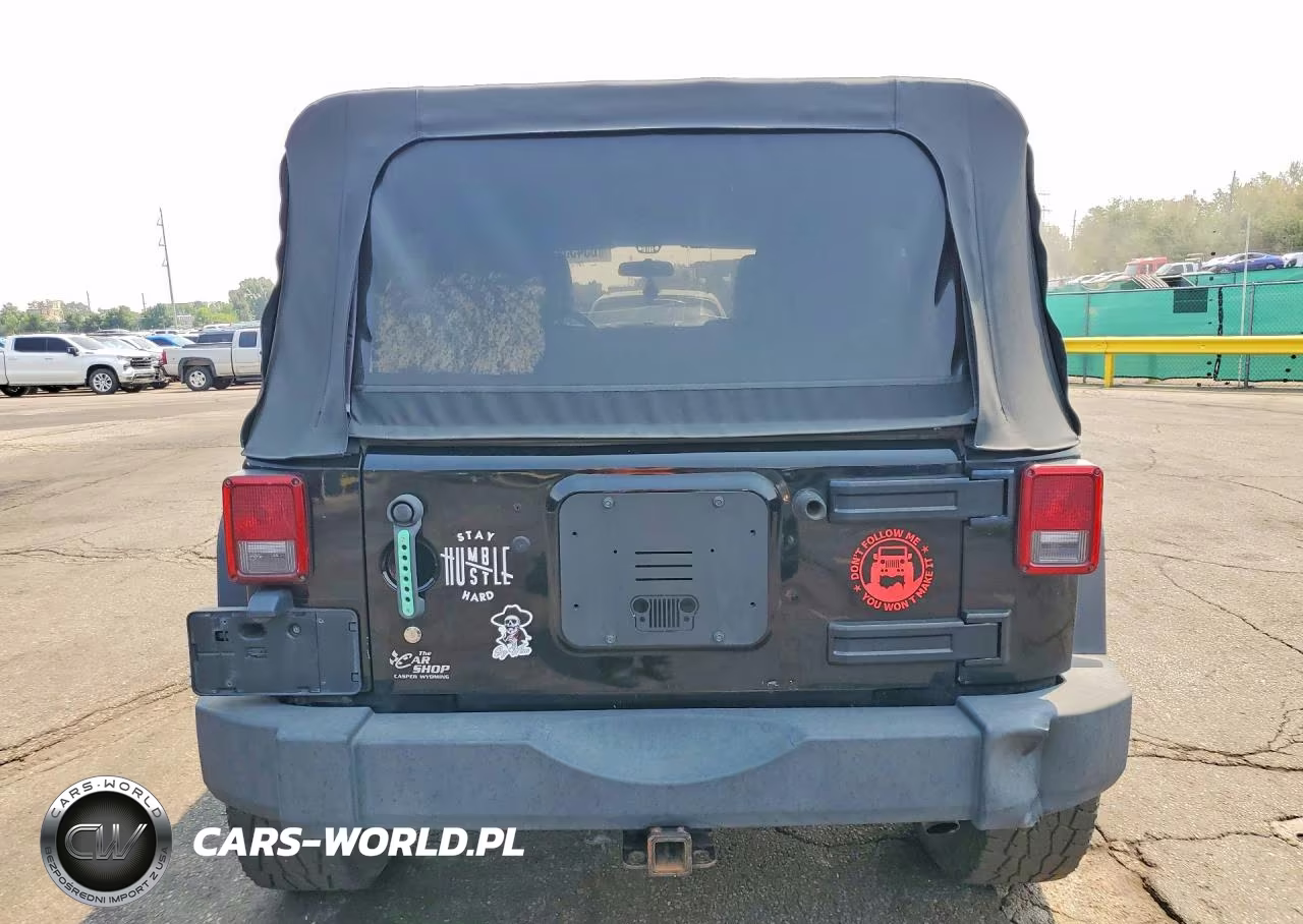 2011 Jeep Wrangler Unlimited Rubicon VIN:1J4HA6H10BL502437 - 6