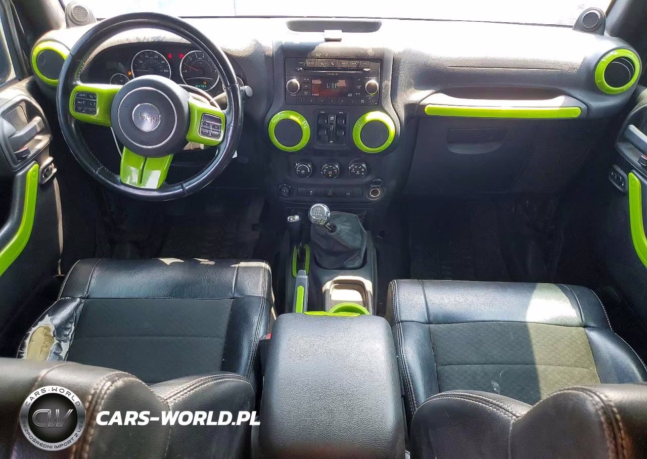 2011 Jeep Wrangler Unlimited Rubicon VIN:1J4HA6H10BL502437 - 8