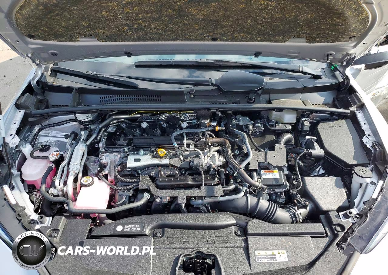2025 Toyota Prius Plug-In Hybrid Xse Premium VIN:JTDACACU1S3043473 - 11