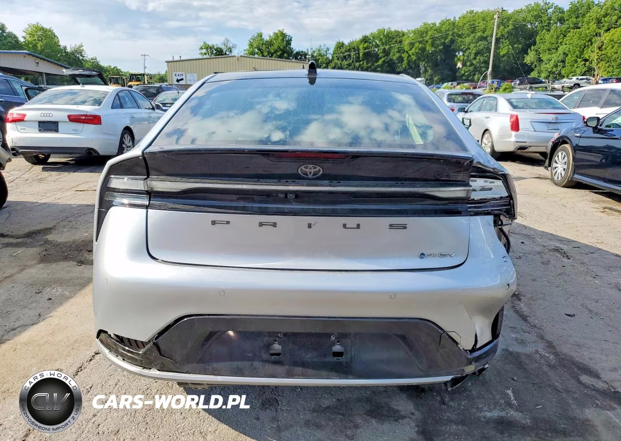 2025 Toyota Prius Plug-In Hybrid Xse Premium VIN:JTDACACU1S3043473 - 6