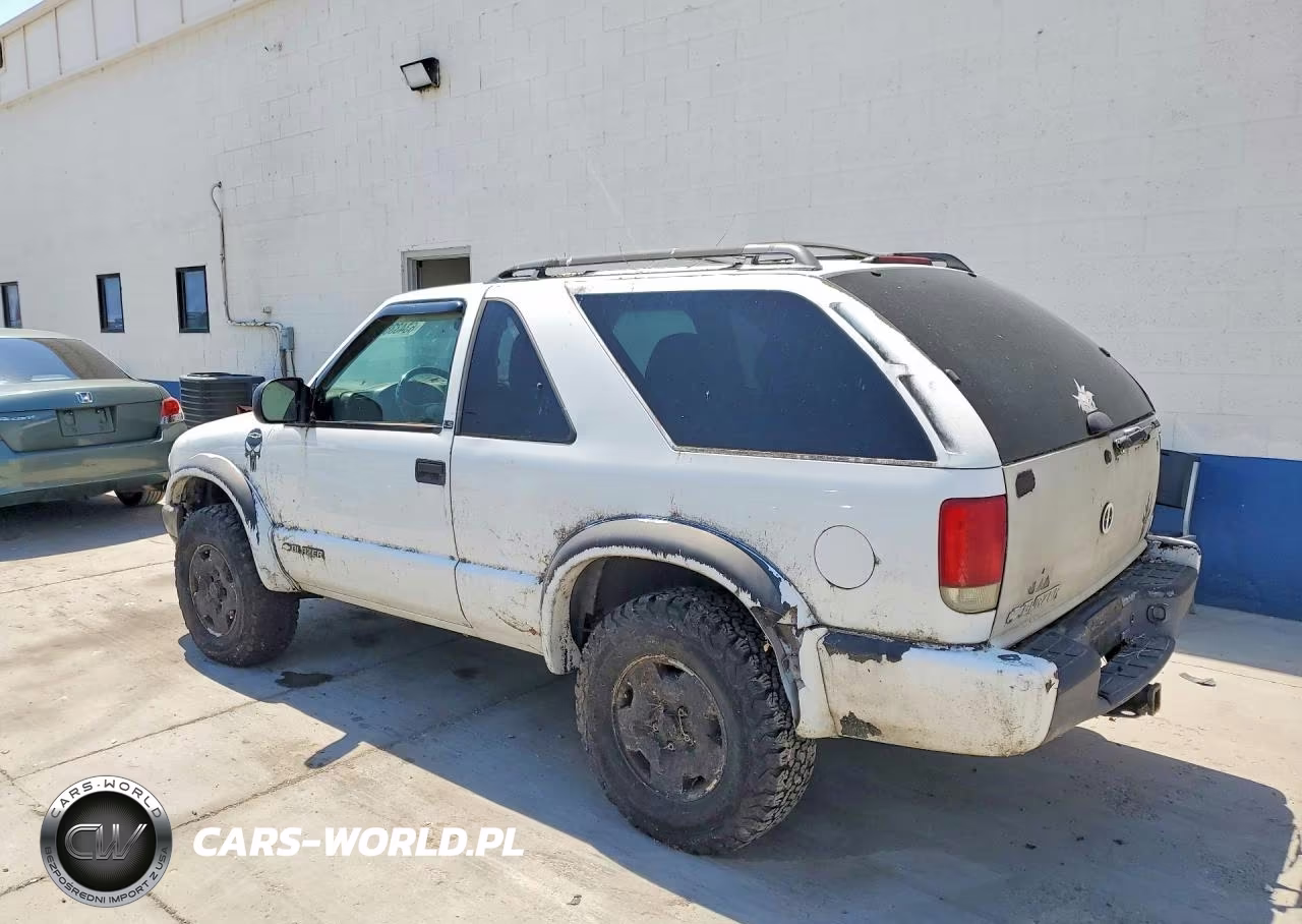 2001 Chevrolet Blazer VIN:1GNCT18WX1K163836 - 2