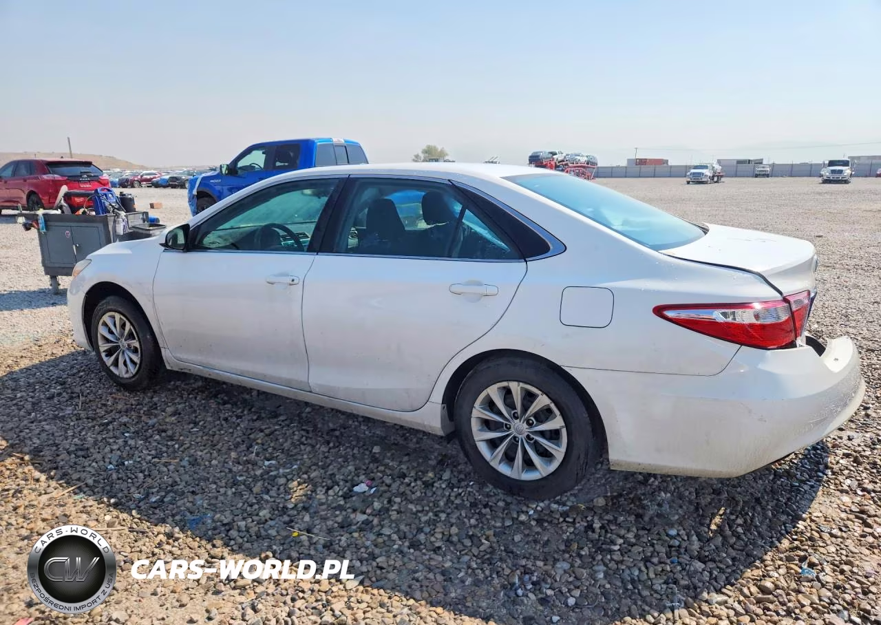 2015 Toyota Camry Le VIN:4T1BF1FK3FU907828 - 2