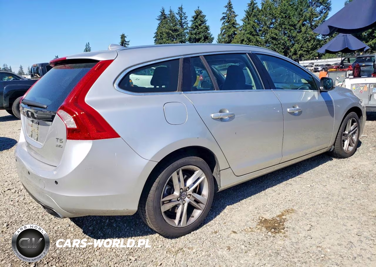 2015 Volvo V60 Premier VIN:YV1612SB9F1186314 - 3
