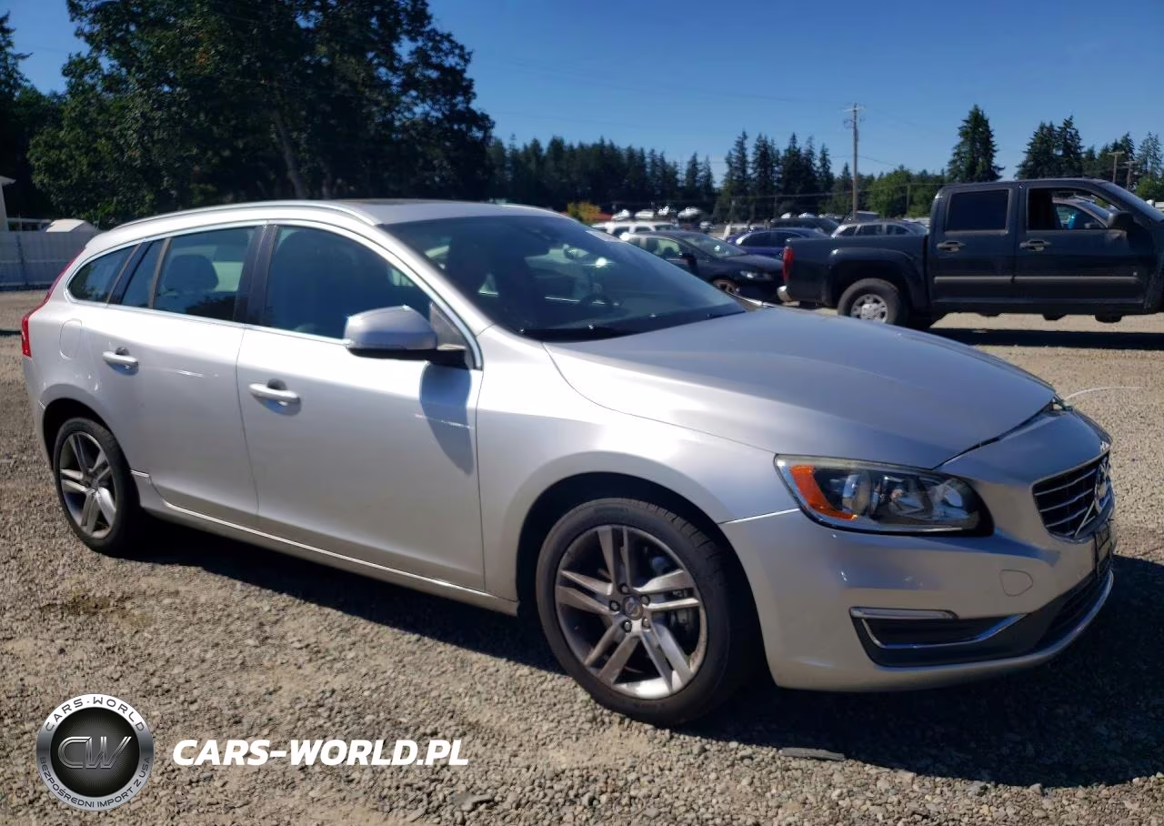 2015 Volvo V60 Premier VIN:YV1612SB9F1186314 - 4