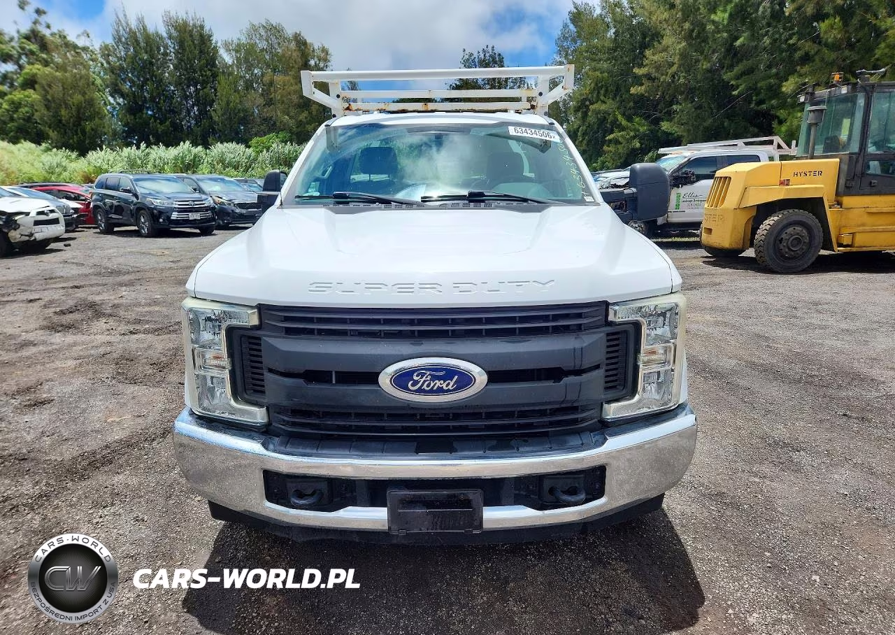 2017 Ford F250 Super Duty VIN:1FDBF2A65HEB70158 - 5