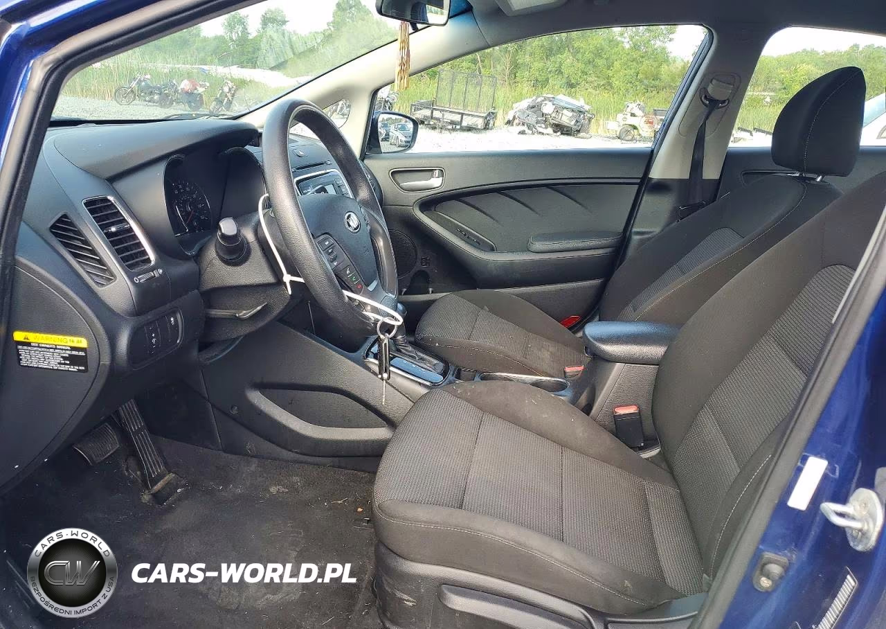 2017 Kia Forte Lx VIN:3KPFK4A70HE139927 - 7