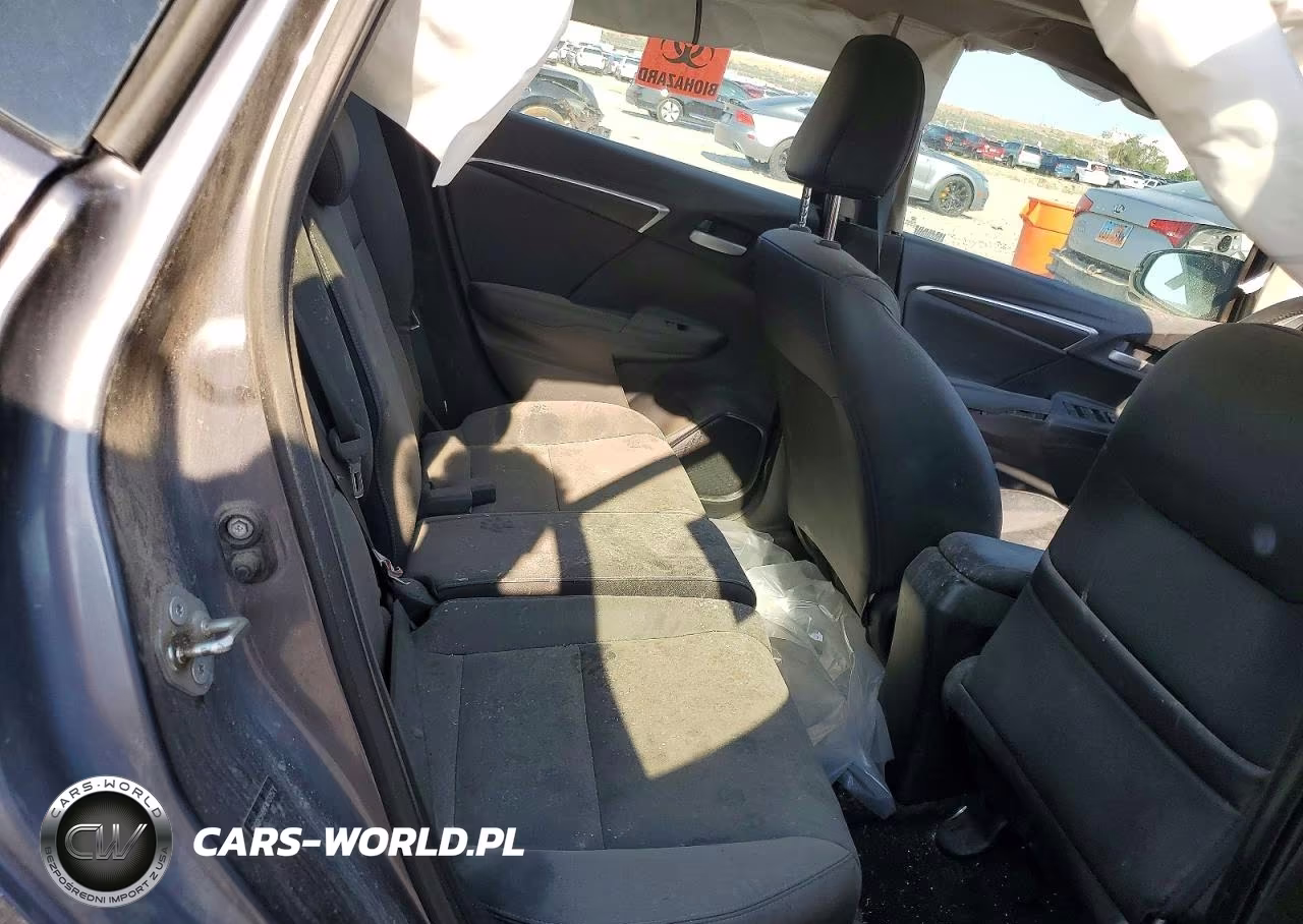2015 Honda Fit VIN:3HGGK5H84FM731571 - 10