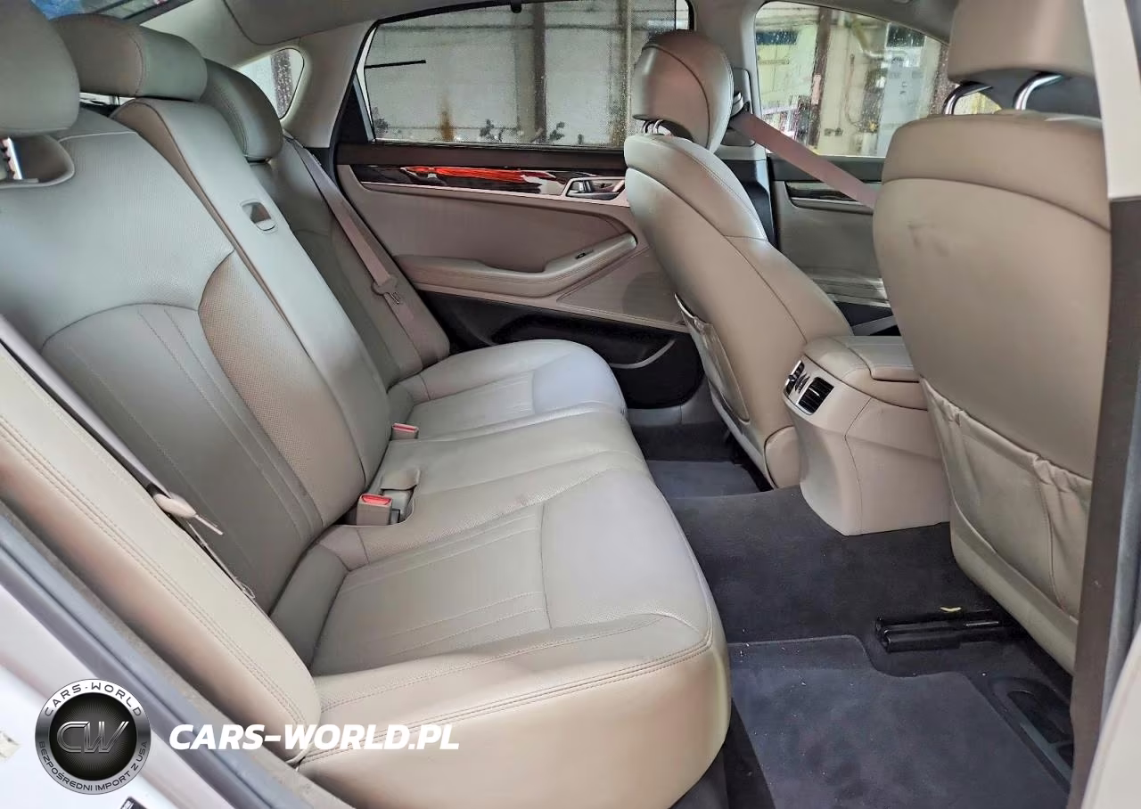 2018 Genesis G80 3.8 VIN:KMHGN4JE5JU251300 - 10
