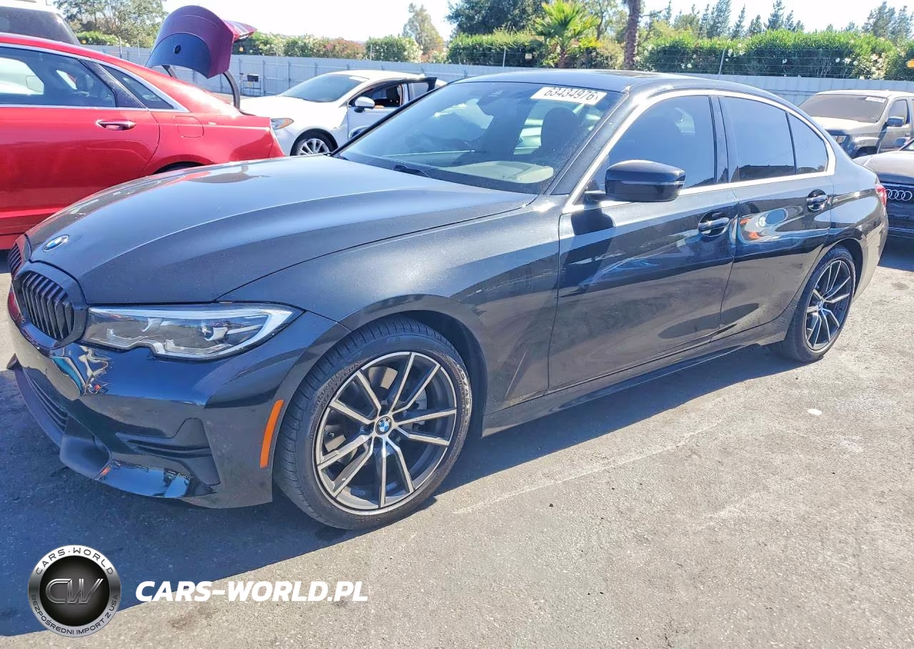 2020 BMW 330I – zdjęcie 1 z 12