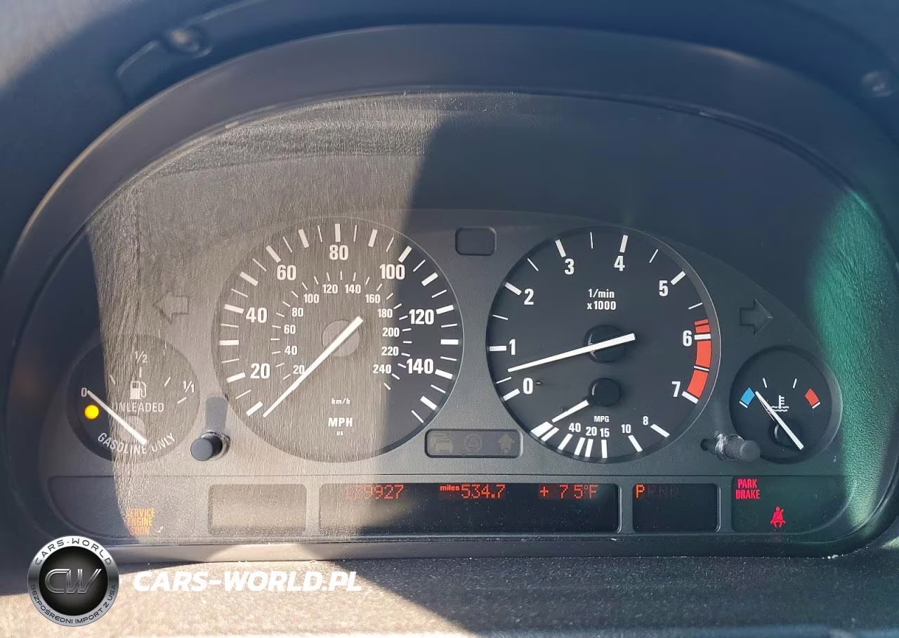 2001 BMW X5 4.4I VIN:WBAFB33561LH23980 - 9