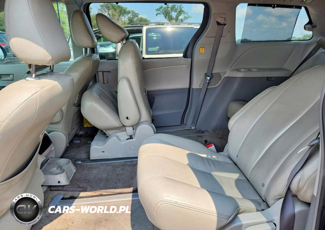 2011 Toyota Sienna Le VIN:5TDJK3DC0BS023346 - 11
