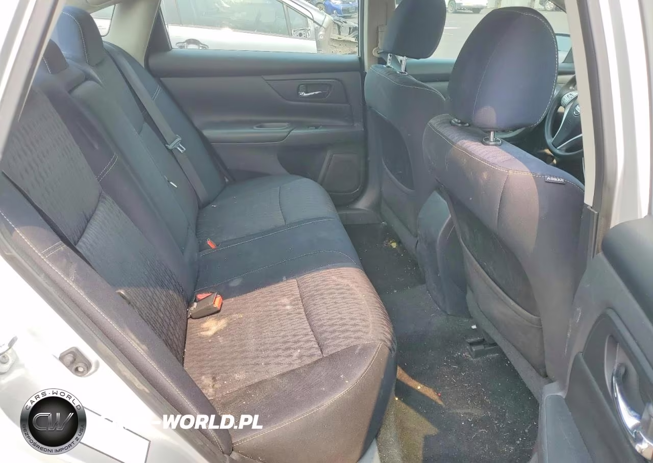 2018 Nissan Altima 2.5 S VIN:1N4AL3AP5JC186715 - 10