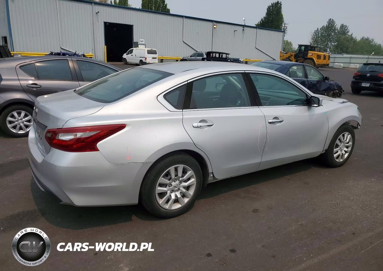 2018 Nissan Altima 2.5 S VIN:1N4AL3AP5JC186715 - 3