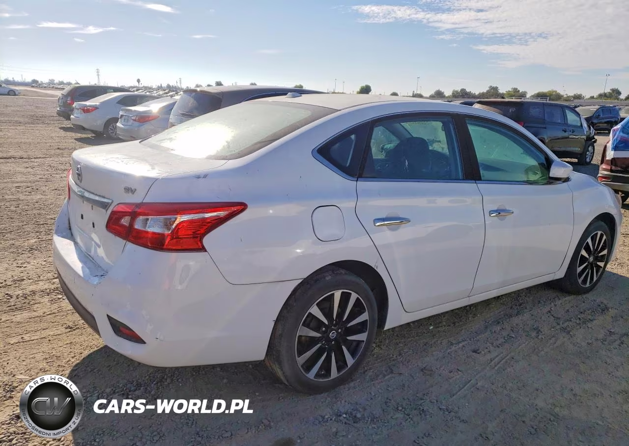 2017 Nissan Sentra S VIN:3N1AB7AP2HY360149 - 3