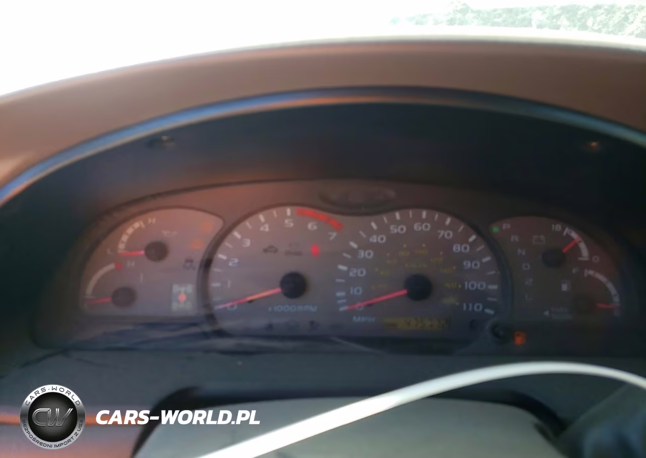 2003 Toyota Sequoia Sr5 VIN:5TDBT44A83S187760 - 9