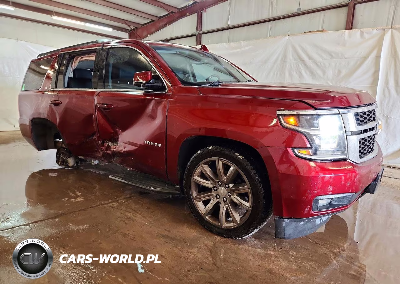 2017 Chevrolet Tahoe C1500 Lt VIN:1GNSCBKC4HR272116 - 4