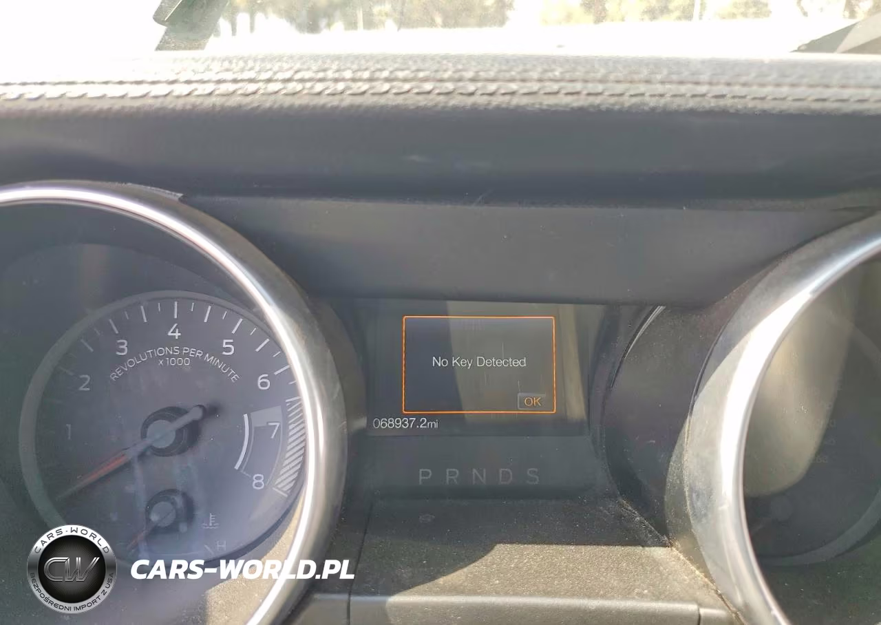 2020 Ford Mustang VIN:1FATP8UH7L5119961 - 9