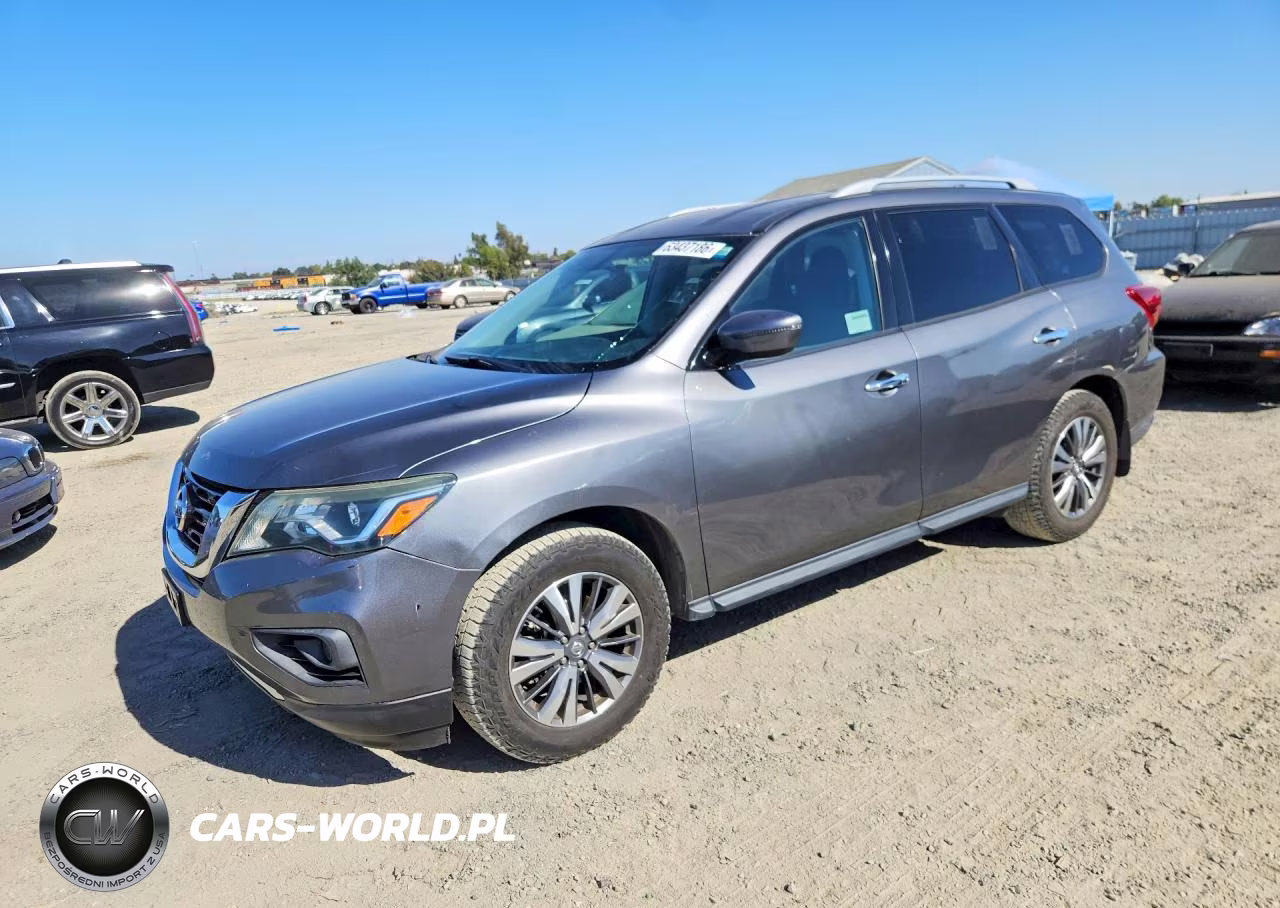 2020 Nissan Pathfinder S