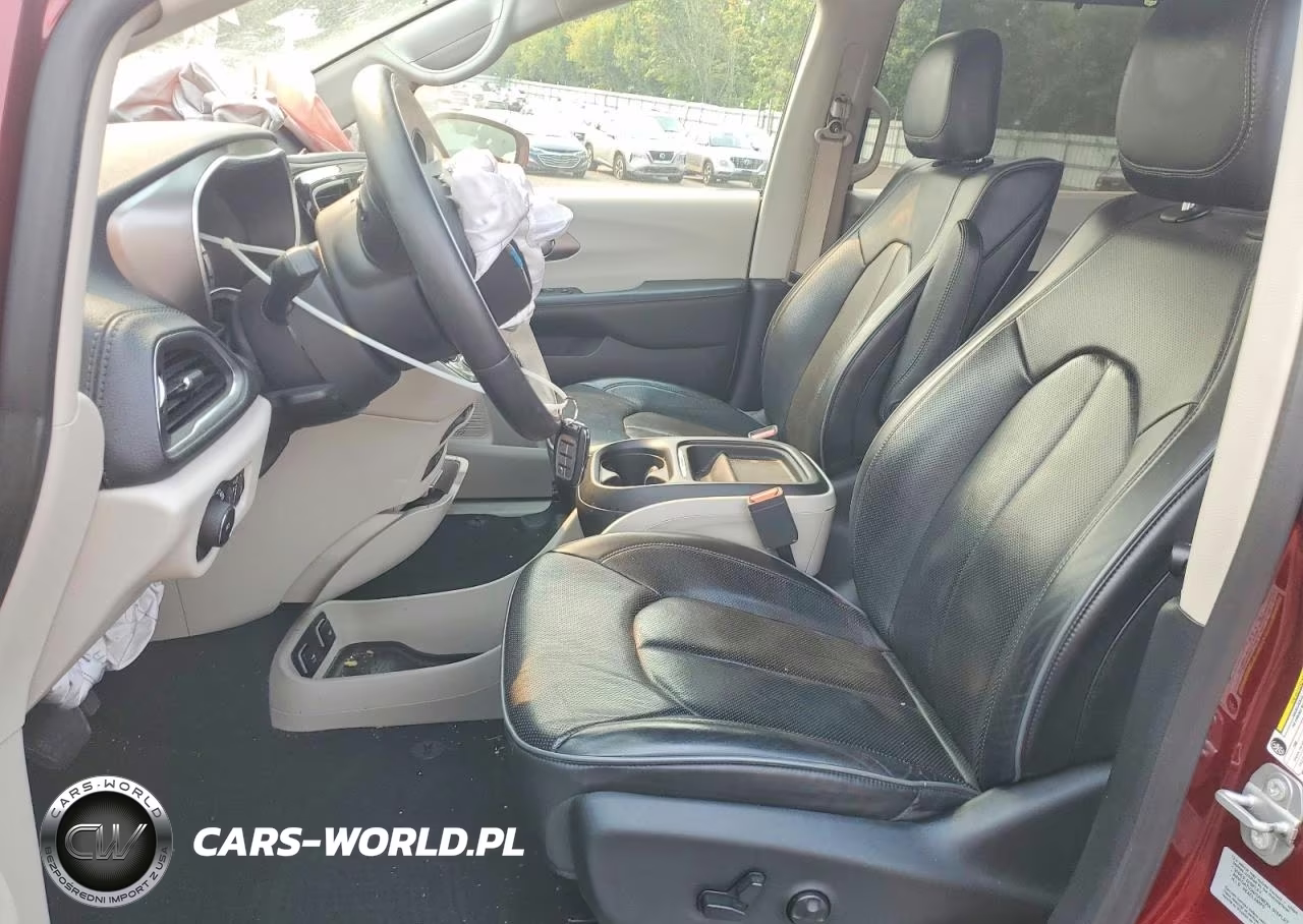2017 Chrysler Pacifica Ehybrid Platinum VIN:2C4RC1N77HR798329 - 7