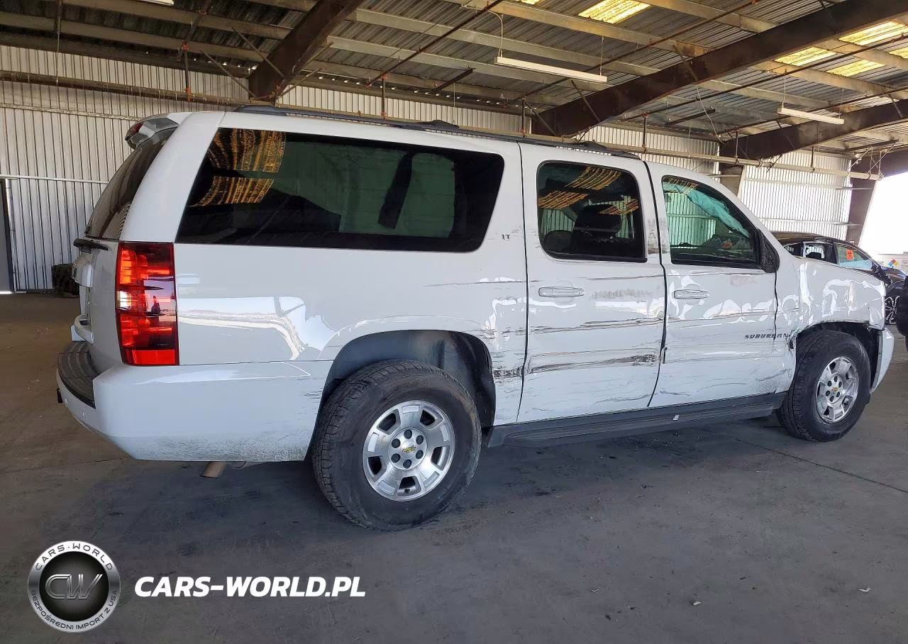 2014 Chevrolet Suburban C1500 Lt VIN:1GNSCJE07ER116319 - 3