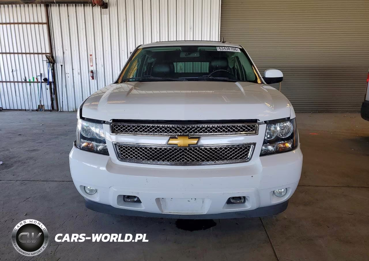 2014 Chevrolet Suburban C1500 Lt VIN:1GNSCJE07ER116319 - 5