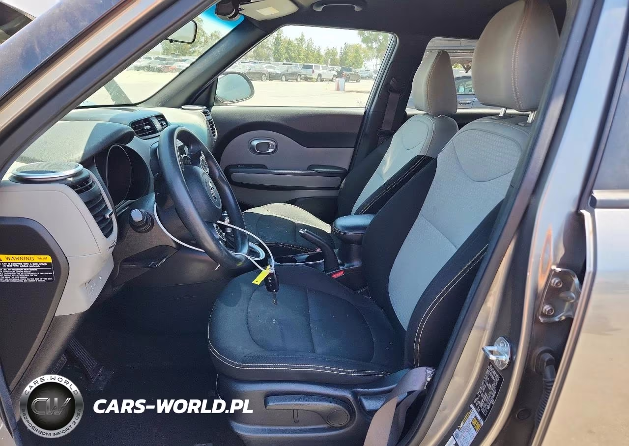 2014 Kia Soul + VIN:KNDJP3A57E7067947 - 7